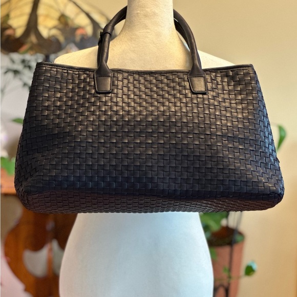 Lulu Dharma Blueberry Blue Vegan Leather Tote Snap Closure Large 18Lx10Hx6.5W - Picture 3 of 15